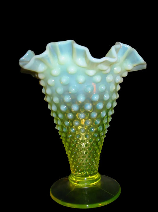 c1950s Fenton Yellow Topaz Glass Translucent Crimped Vase 5 3/4" A264