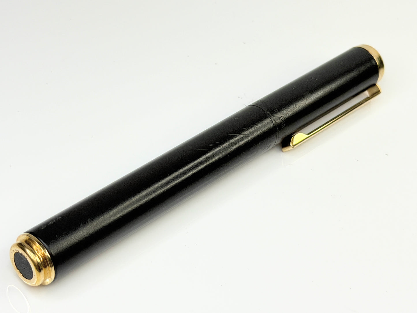 Vintage Sheaffer Prelude Matte Black Gold Trim Ballpoint Pen USA SS258