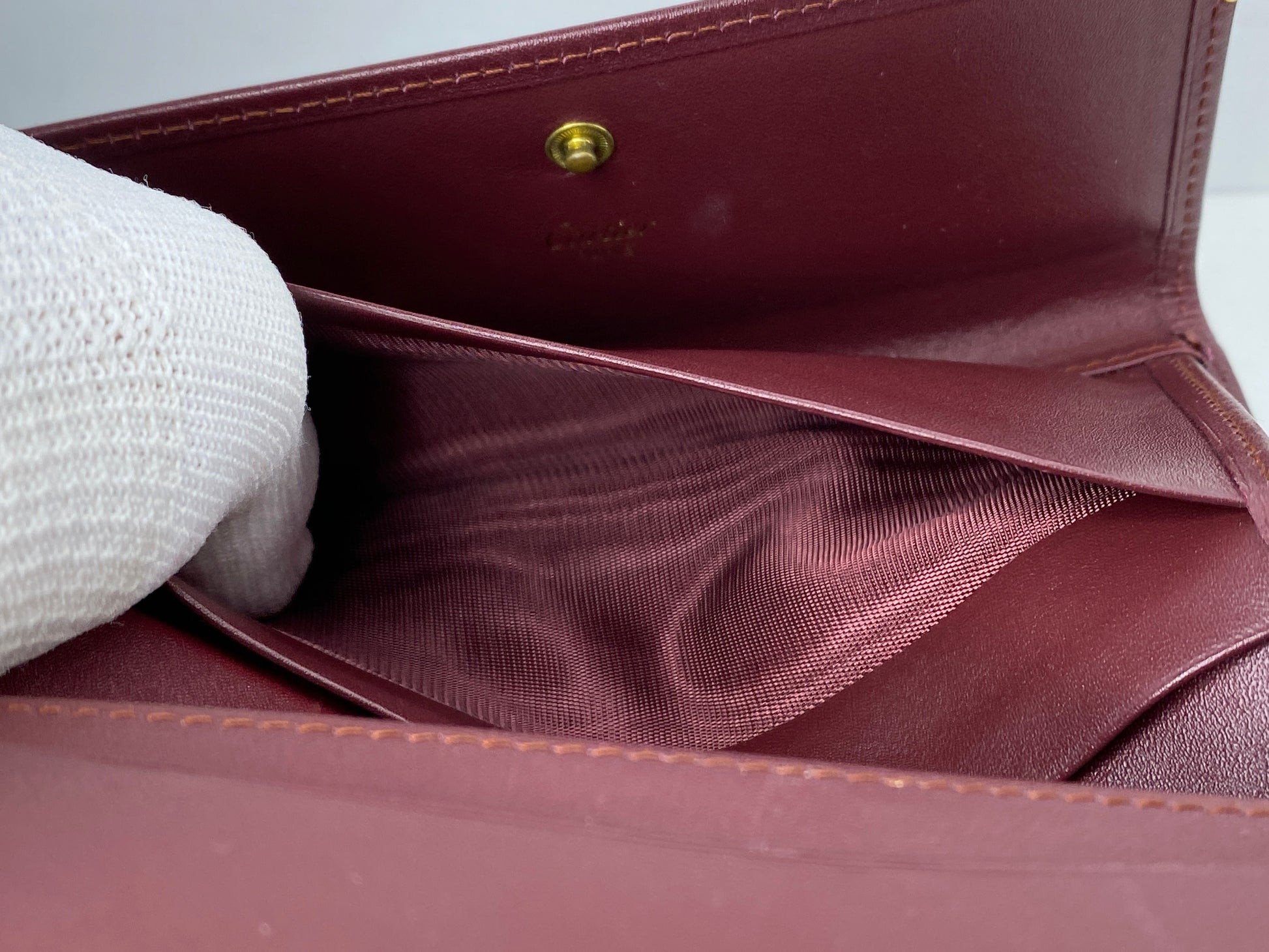 Cartier Must de Cartier Bordeaux/Leather Trifold Wallet W/Box GS367