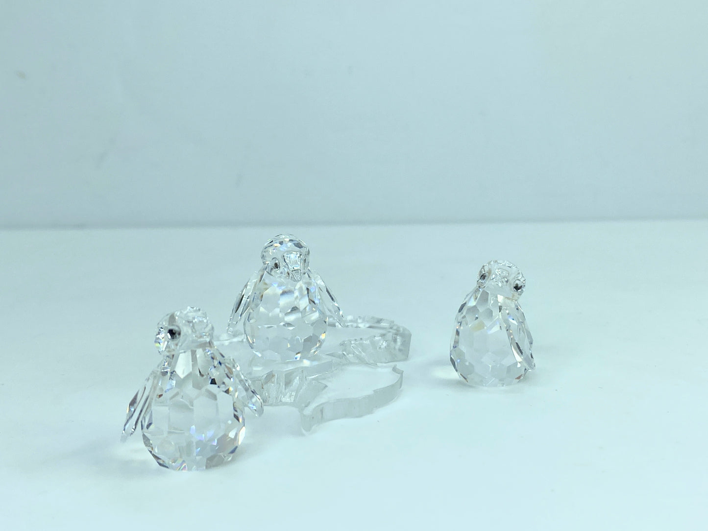 Swarovski crystal Penguin babies (set of 3) 209588 with "ice" place COA S162