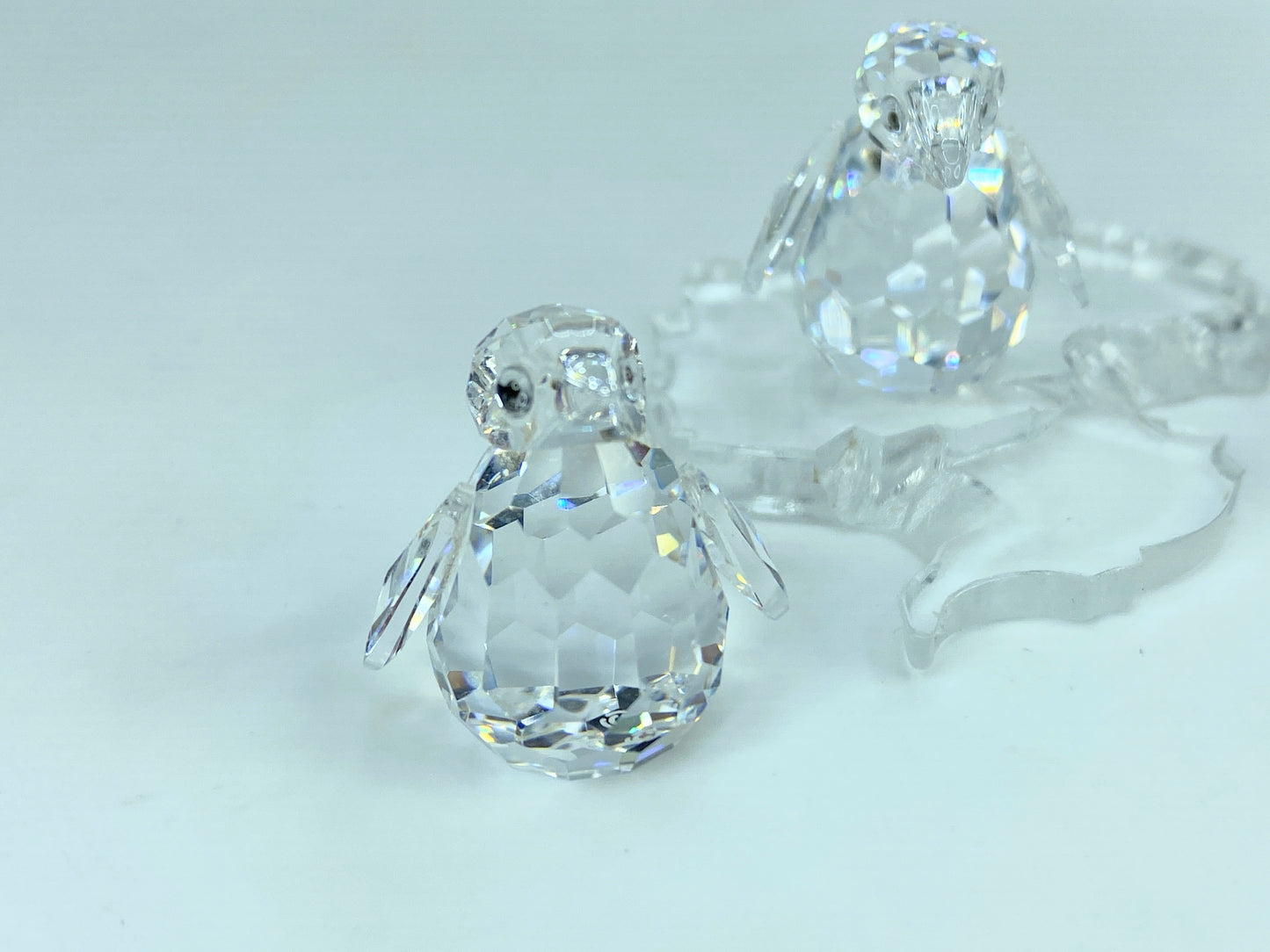 Swarovski crystal Penguin babies (set of 3) 209588 with "ice" place COA S162