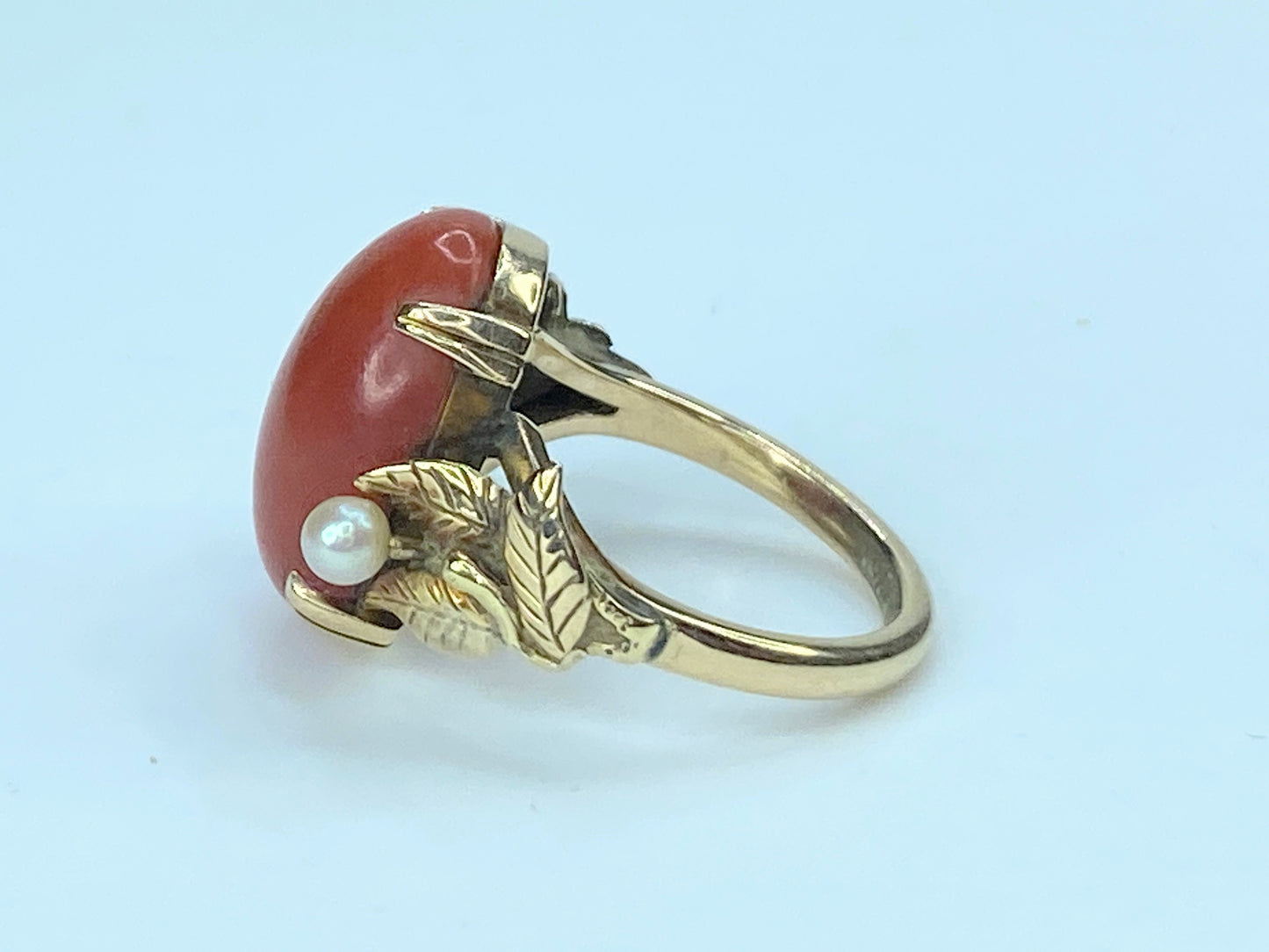 Mid-century 14K gold Salmon oval Coral cabochon cultured pearl ring