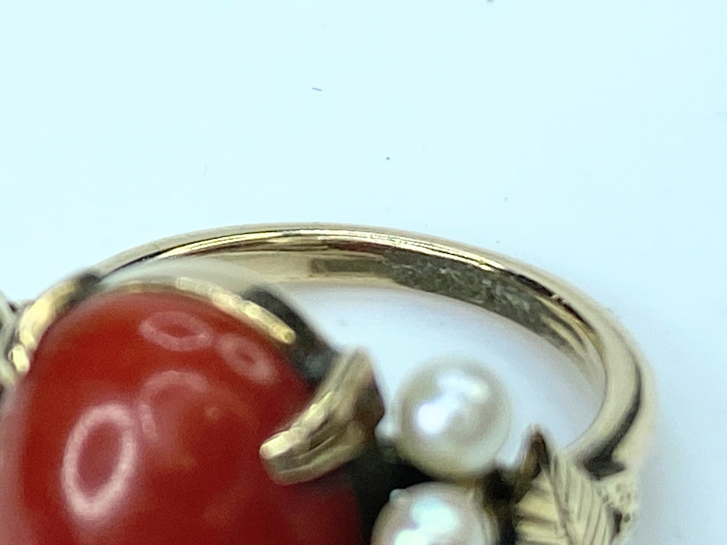 Mid-century 14K gold Salmon oval Coral cabochon cultured pearl ring