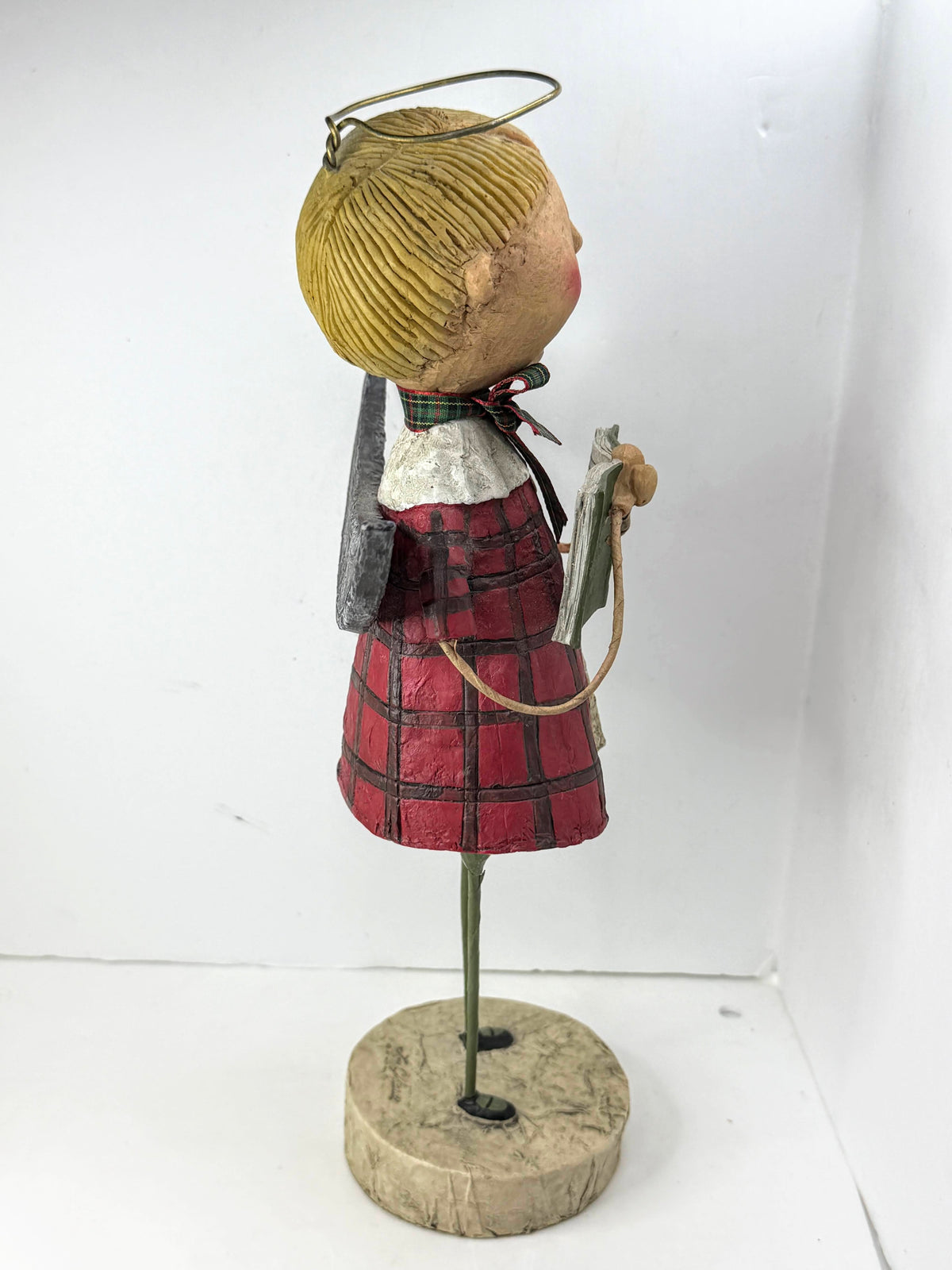 Lori Mitchell Merry Choir Angel Retired Christmas Folk Art Figurine A1307