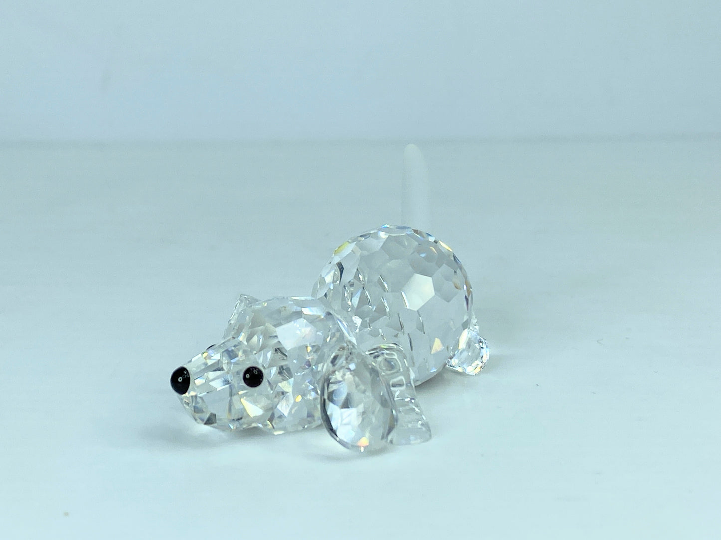 Swarovski Beagle Playing-Frosted Tail -The Peaceful Countryside Mint, COA S170