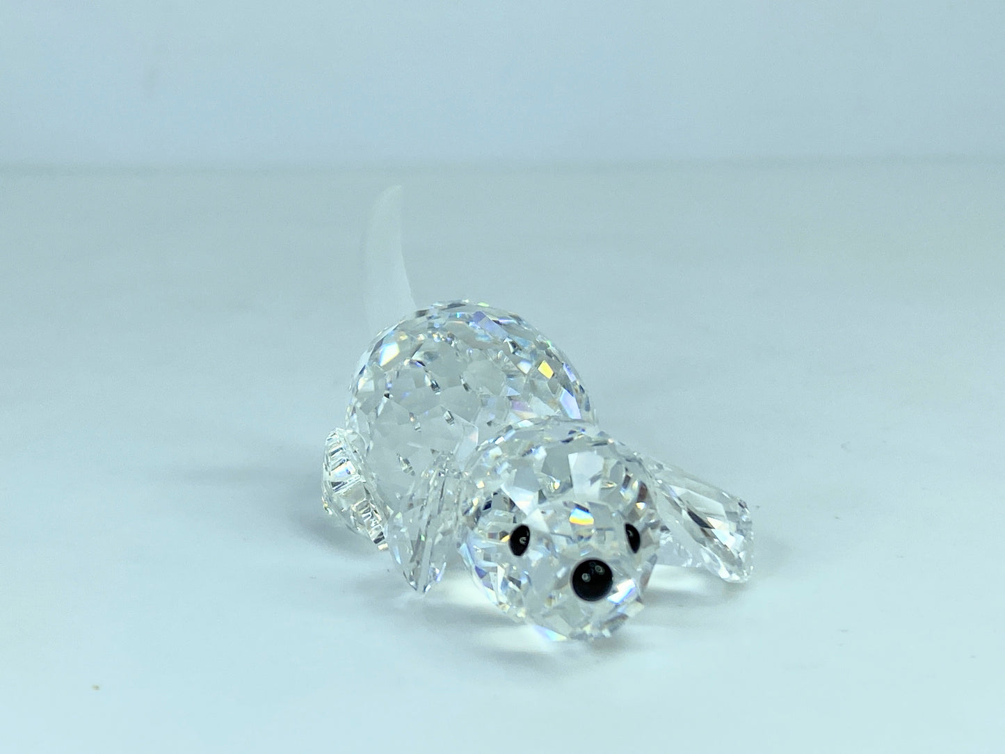 Swarovski Beagle Playing-Frosted Tail -The Peaceful Countryside Mint, COA S170