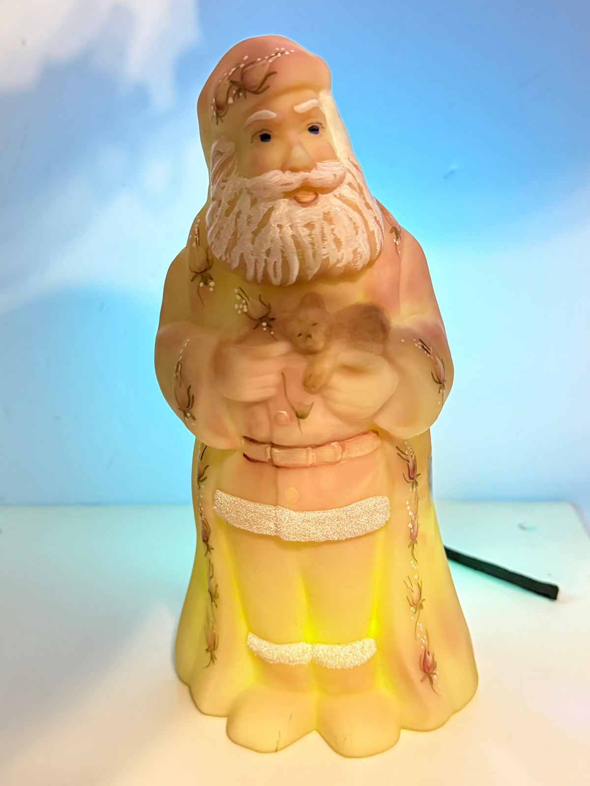Fenton 5249 Burmese Santa with Kitten UV Glow Signed Vintage Glass A1309