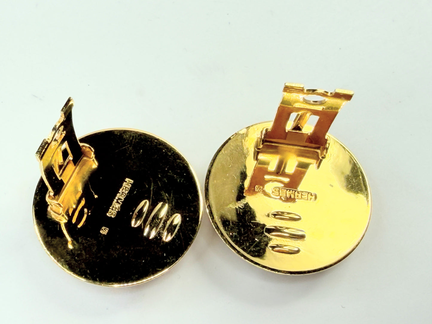 Vintage Hermes Mosaic Enamel Gold Tone Clip Earrings Round GS783