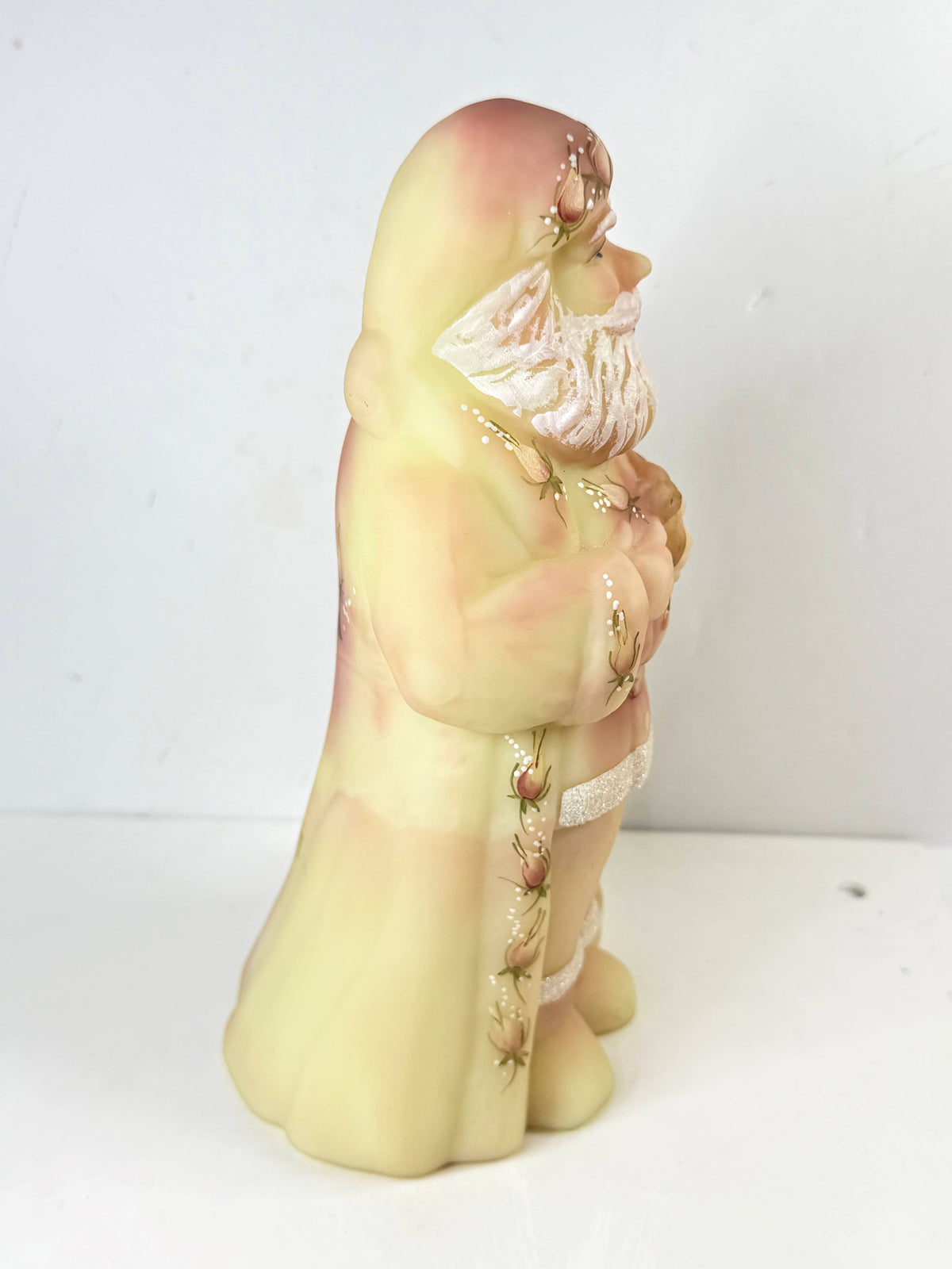 Fenton 5249 Burmese Santa with Kitten UV Glow Signed Vintage Glass A1309