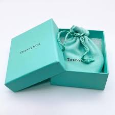 Tiffany & Co. gift box, pouch and bag set of 3 A229