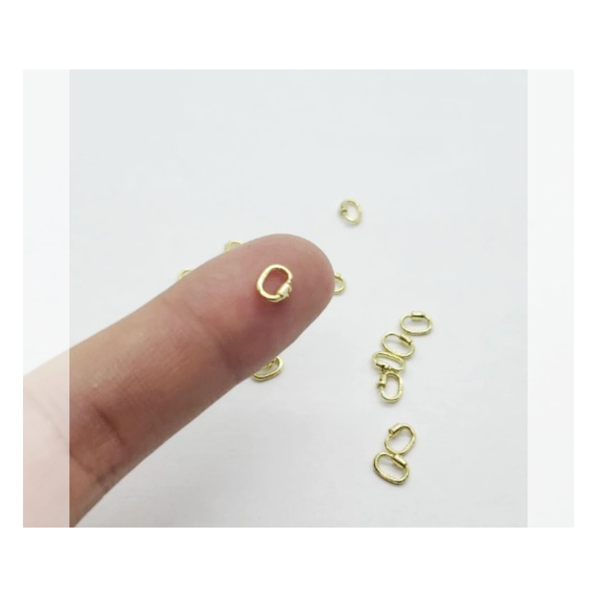 Australian 14K Yellow Gold 6.2 x 4.6mm ID Link Lock Jump Ring JR643
