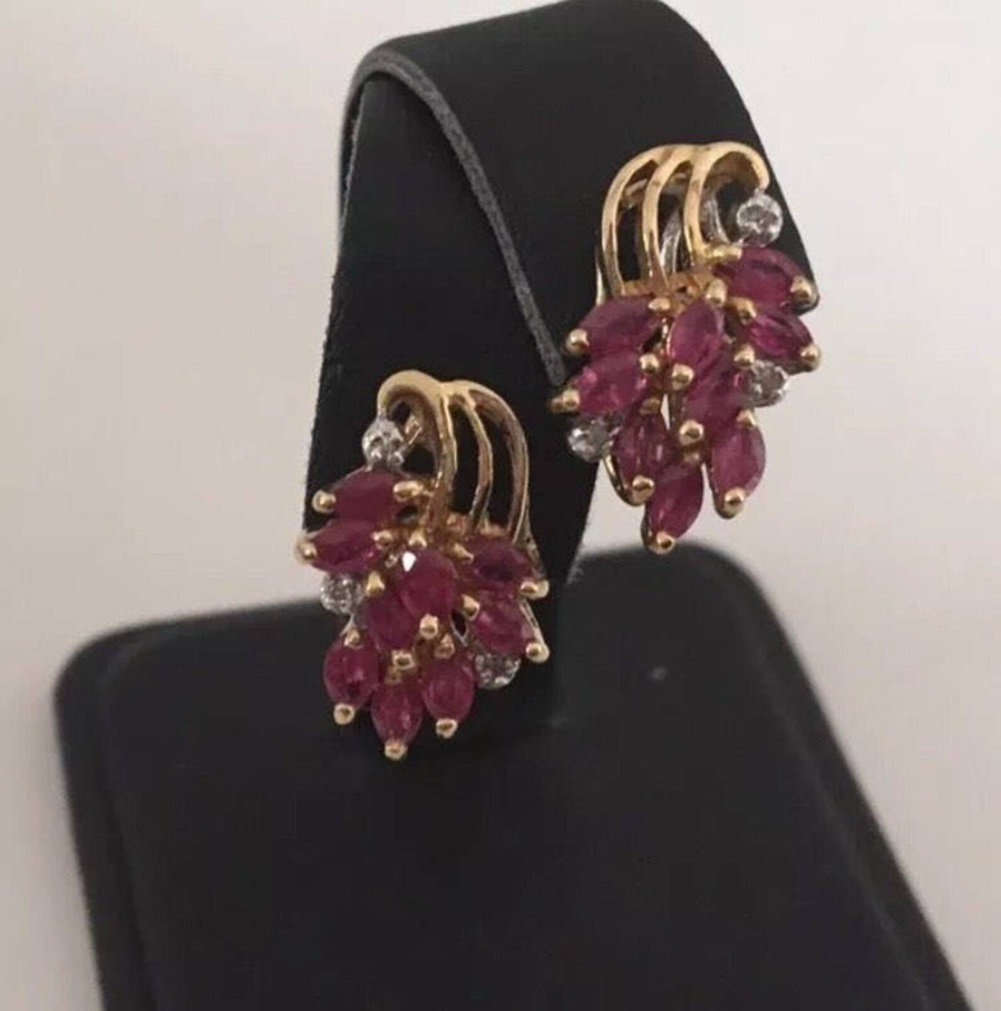 14K Yellow Gold Red Ruby & Diamond Cluster Pierced Earrings JR9398