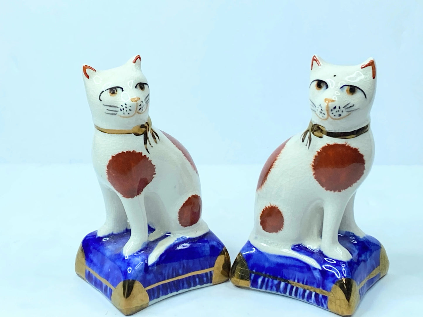Pair Modern Staffordshire Hand Painted Pottery Cats