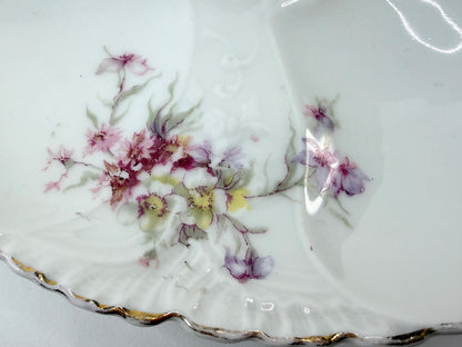 Antique Limoges Oyster Plate Hand Painted Florals Gold Rim 8" A804