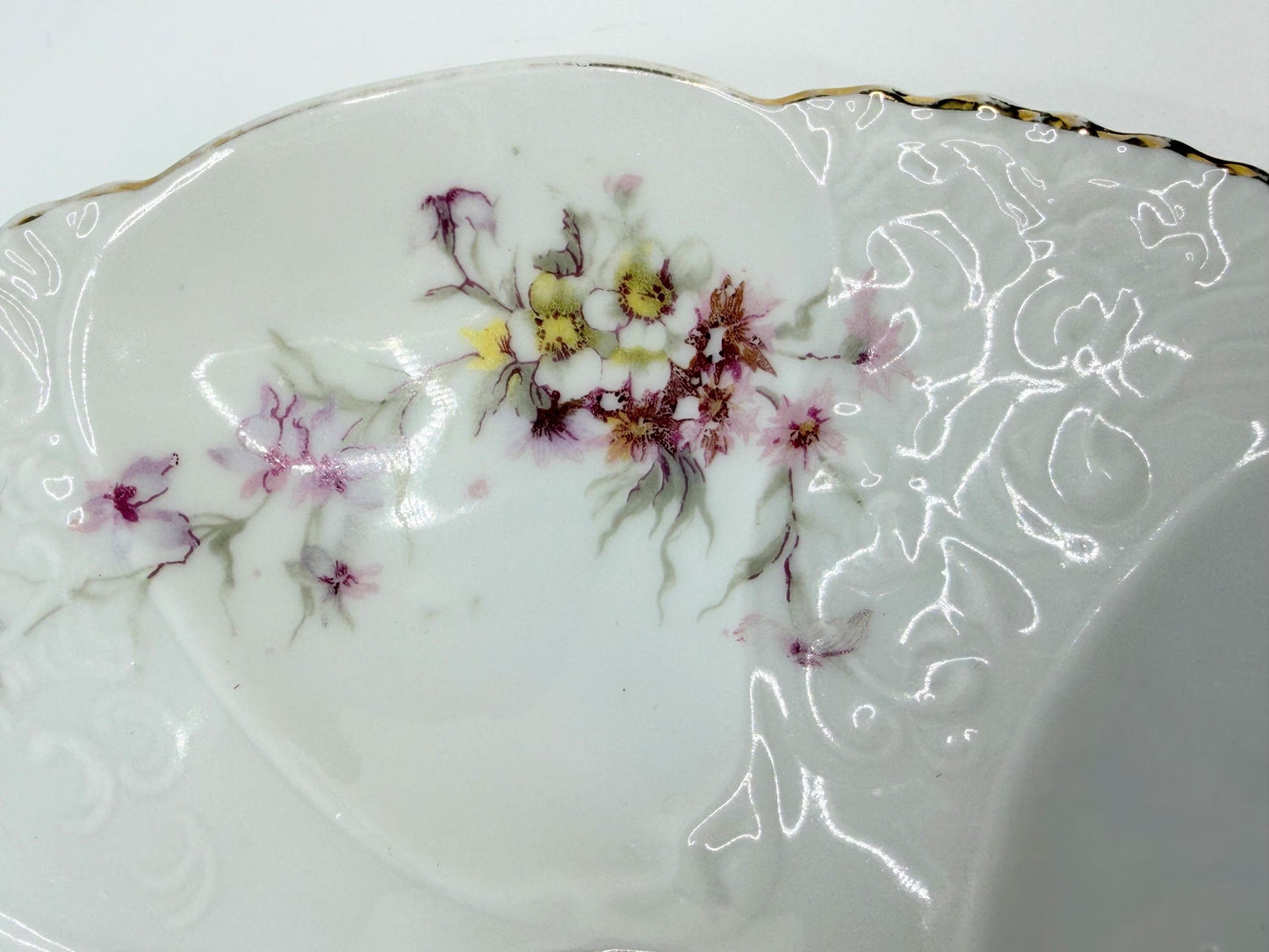 Antique Limoges Oyster Plate Hand Painted Florals Gold Rim 8" A804