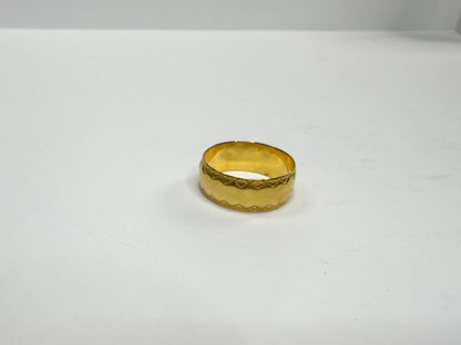 Antique Birmingham 22K Gold Engraved Band Ring 8mm Size 9 JR1193