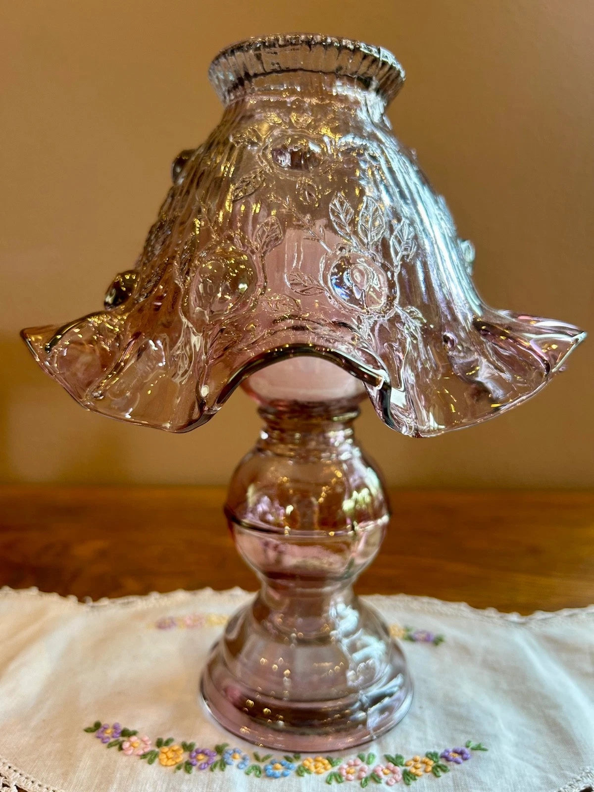 Vintage Fenton Pink Iridescent Dusty Cabbage Rose Glass 3 Piece Fairy Lamp A1325